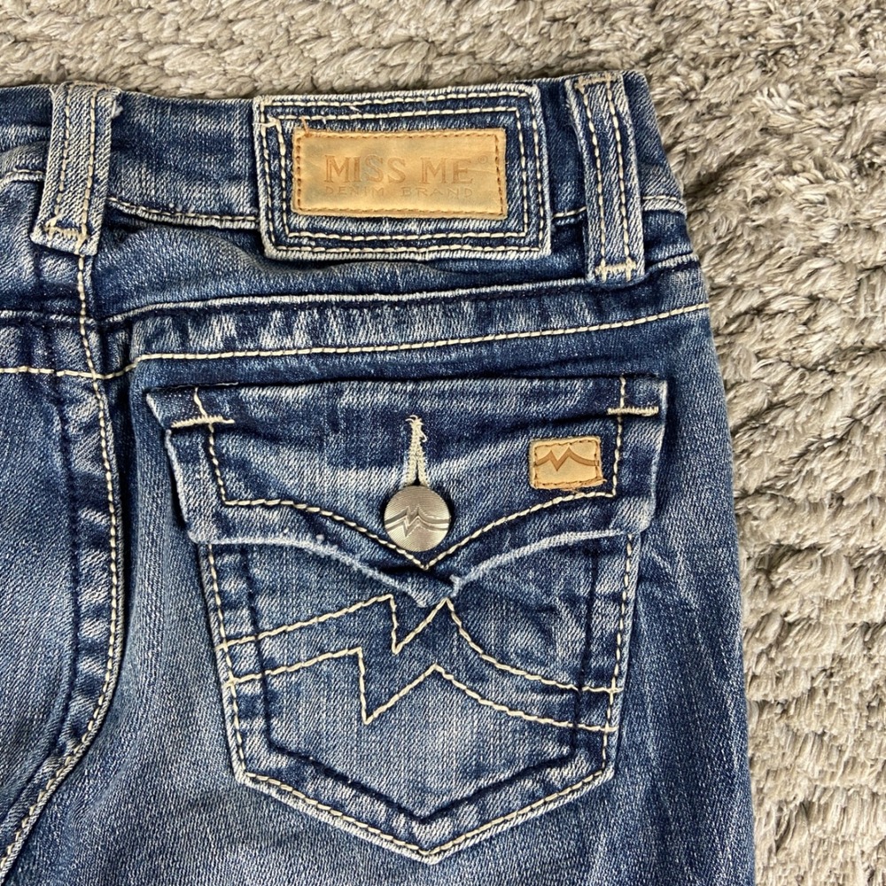 Miss Me Stella Boot Jeans Womens 26x31 Blue Denim Flap Pocket Embellished Y2K